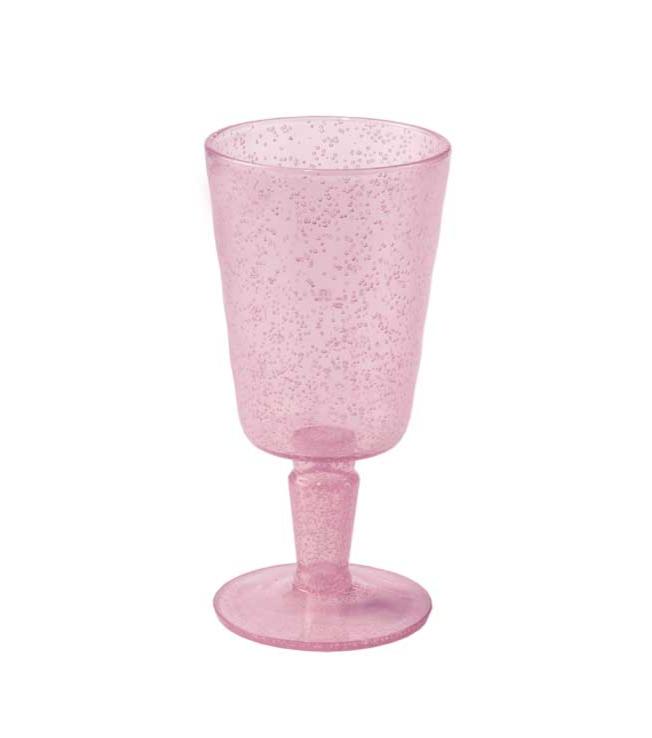 Part of the Memento Acrylic Pink Collection, this translucent pink plastic goblet with a speckled design and short stem is perfect for stylish outdoor dining.