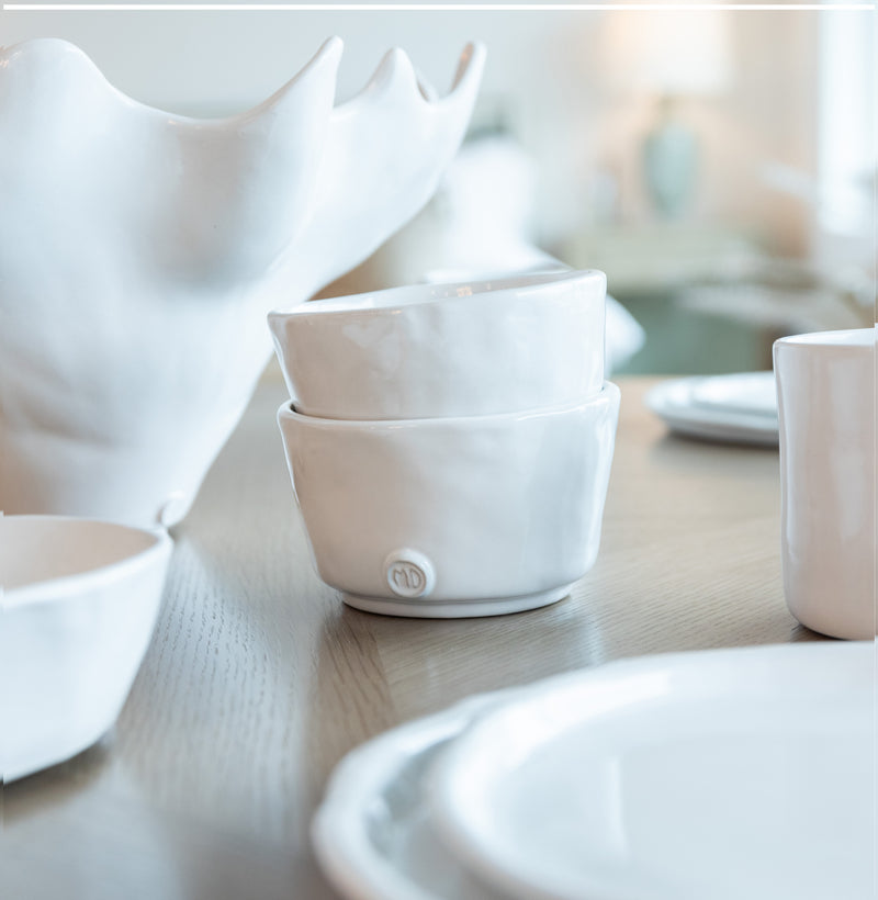 White Montes Doggett dinnerware collection