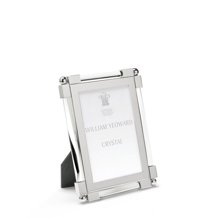 William Yeoward Crystal Classic Clear Frame with nickel plating, featuring a minimalist design and a tarnish-resistant easel back stand.